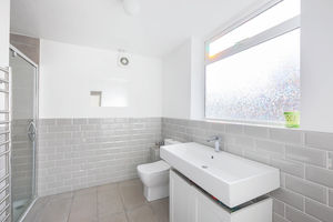 Photo 8- click for photo gallery